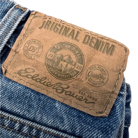 Eddie Bauer Jeans relax fit distressed size 40X30. - Picture 2 of 10